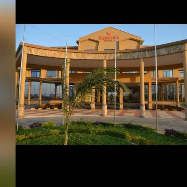 Nashera Hotel Dodoma Экстерьер фото